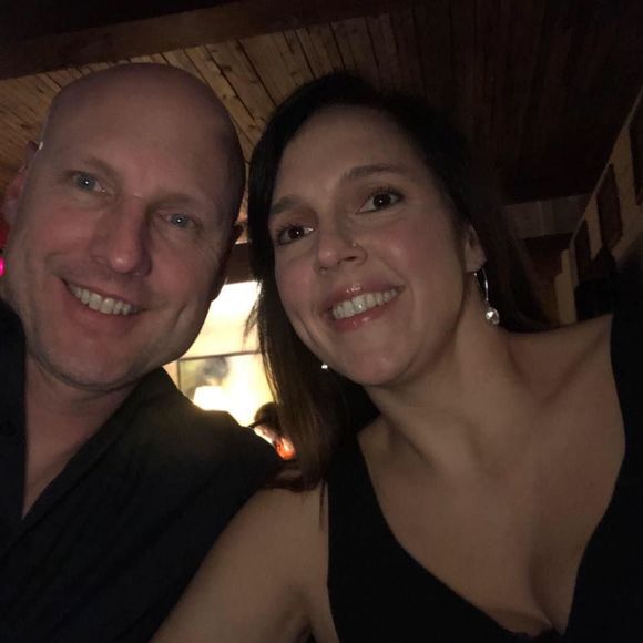 Meet your Posher, Dominique - Picture 1 of 1